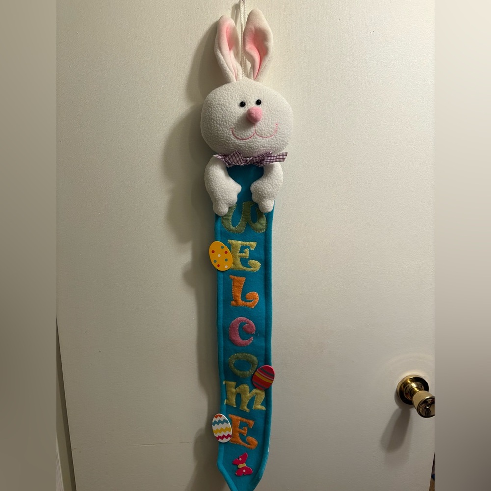 Easter Bunny Welcome Door Hanging